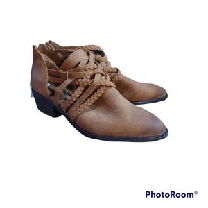 True Craft Epic Shortie Boot SZ 8.5